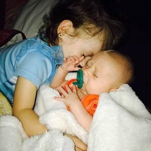 Meet your Posher, Alexis